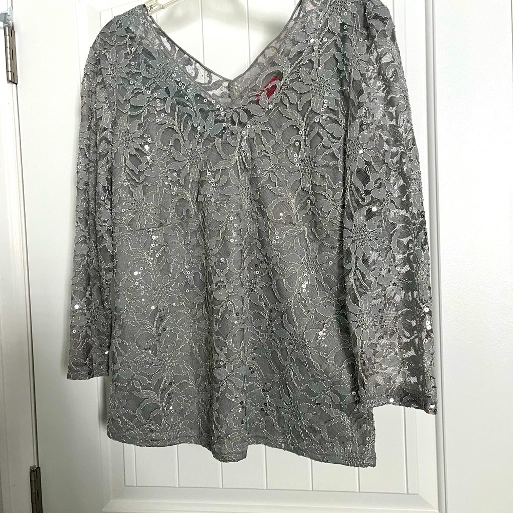 Lace cocktail blouse